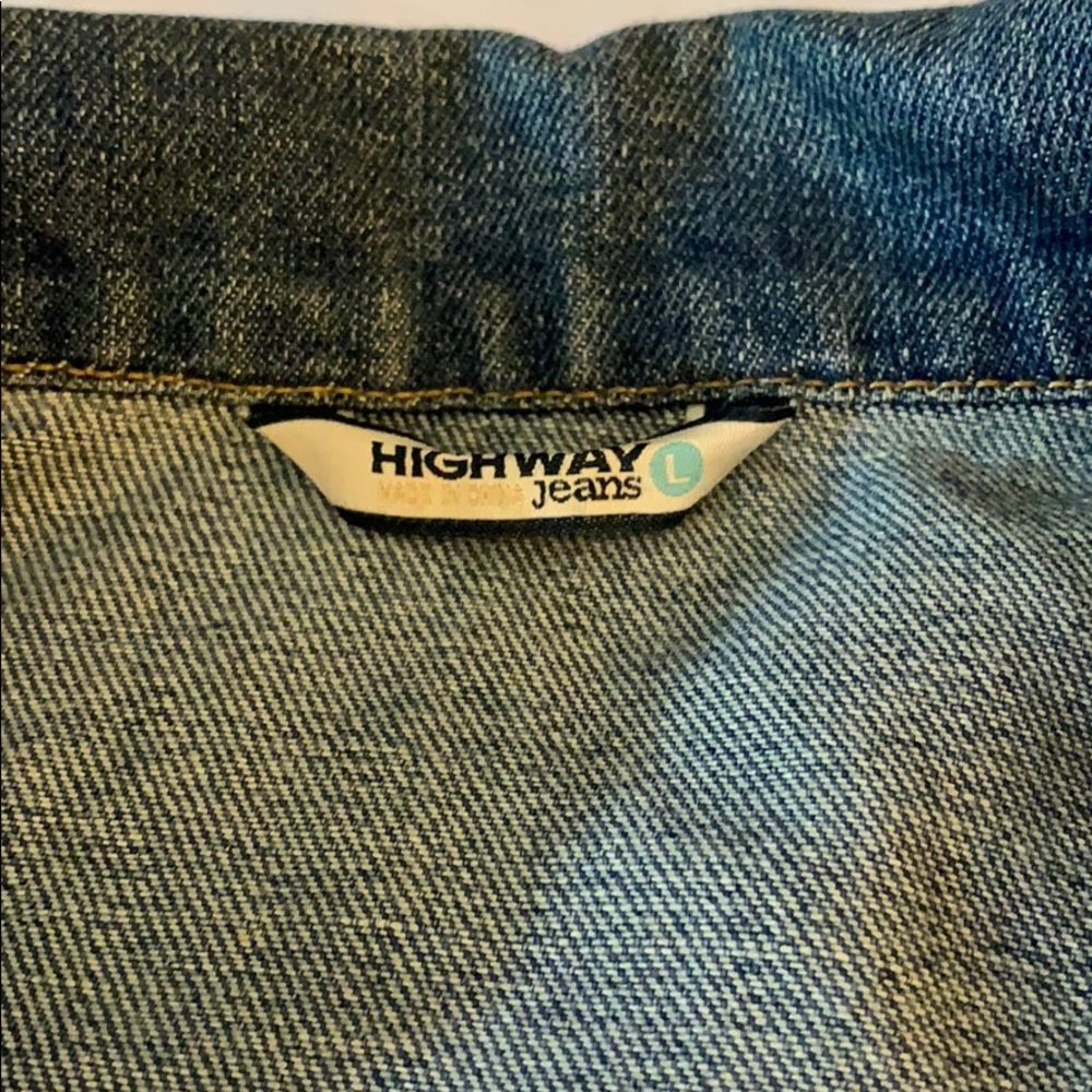 Denim jacket - Picture 3 of 9